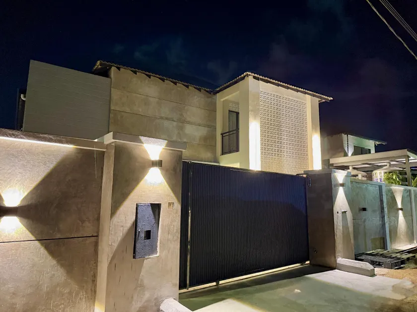 Le Lodge Beach House by Le Lodge - Image 1