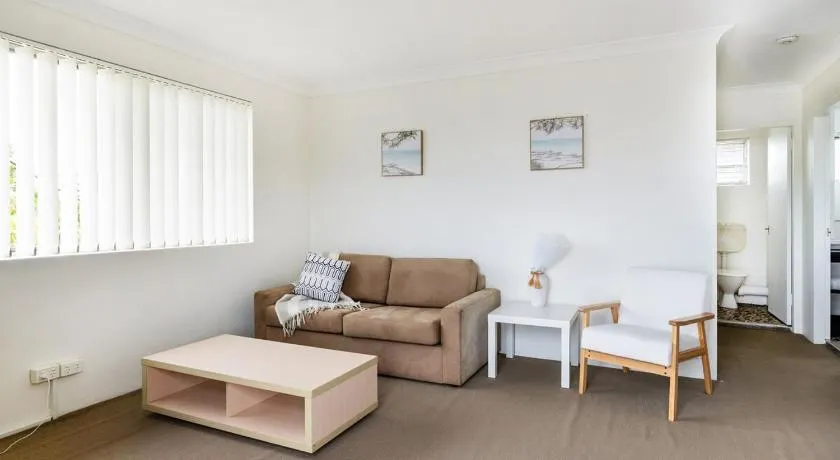 Quiet & Cosy Bulimba Escape - Image 1