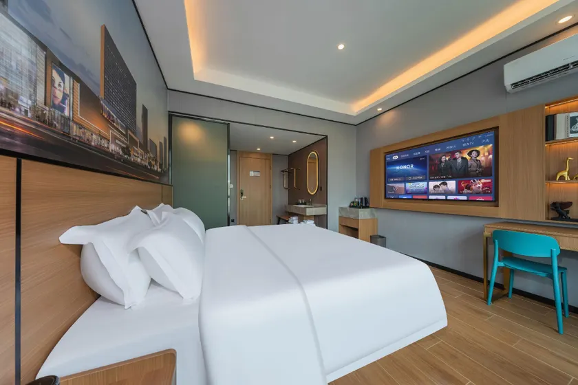 Riyueming Smart Hotel (Changjiang County Government Branch) - Image 1