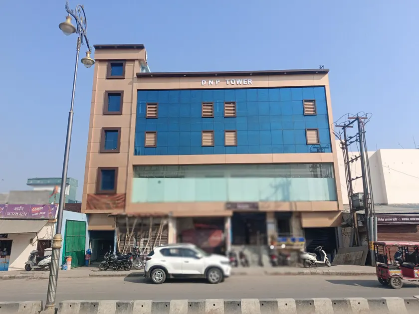 Divine Crest Inn Ayodhya - Image 1