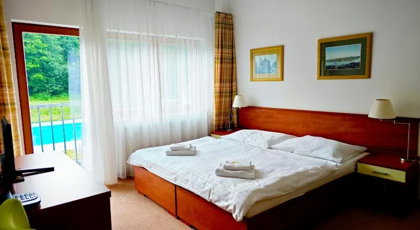 Hotel Bazant - Image 1