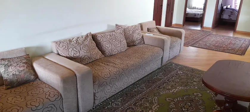 Ararat House for rent - Image 1