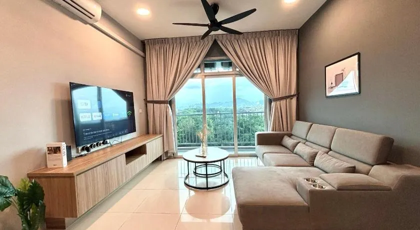 The Paloh Town Suites 4R2B 2 carpark by IWH Suites - Image 1