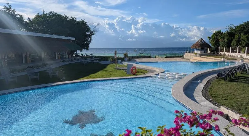 Banana Beach Club - Image 1