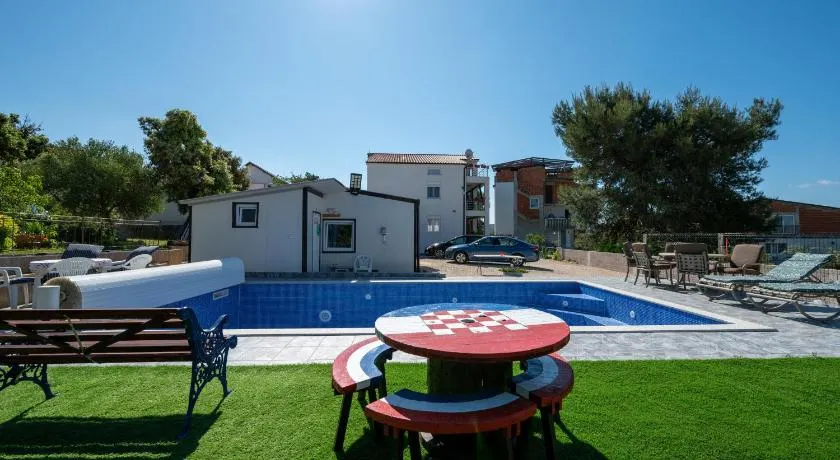 Family-friendly apartments with swimming pool Sukosan, Zadar - 24349 - Image 1