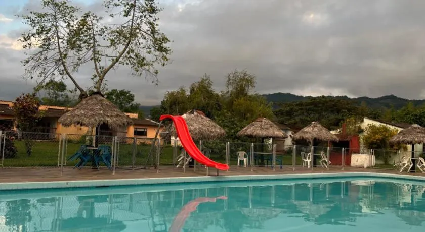 Tacuara Hotel - Image 1