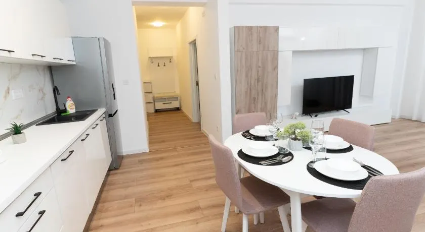 Milan Luxury Apartaments#Tudor-Târgu Mureș - Image 1