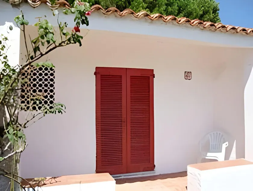 Hotel Mirage - Image 1
