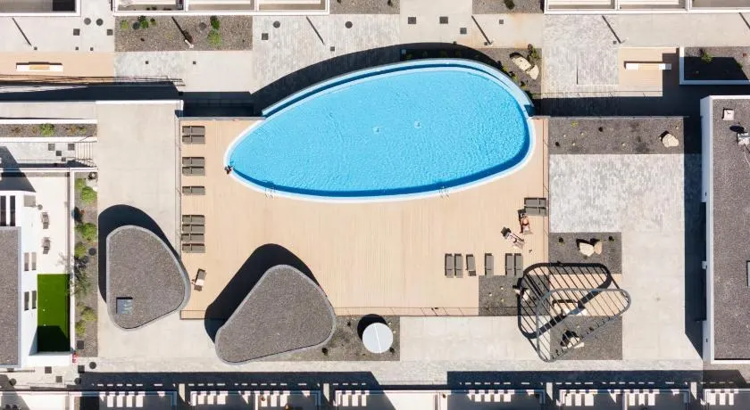 OkStay - Apto de lujo con piscina, a 300m del mar - Image 1