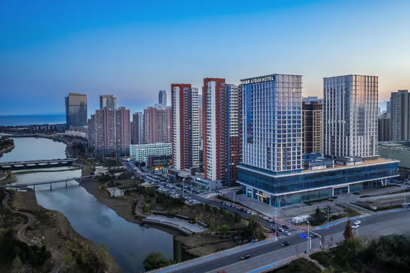 Atour Hotel Qingdao West Coast City Balcony - Image 1