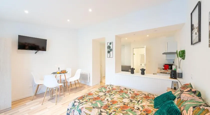 Le Nouveau Saint Waast - Confortable, cosy et équipé - Places gratuites à proximité - Image 1