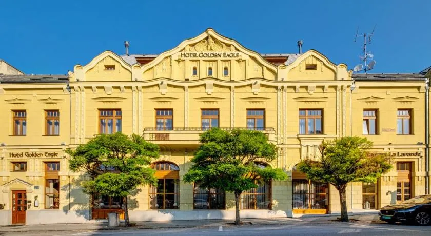 Hotel Golden Eagle - Image 1