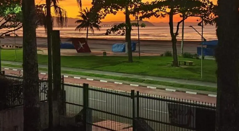 Hostel Casarão do Surf - Image 1