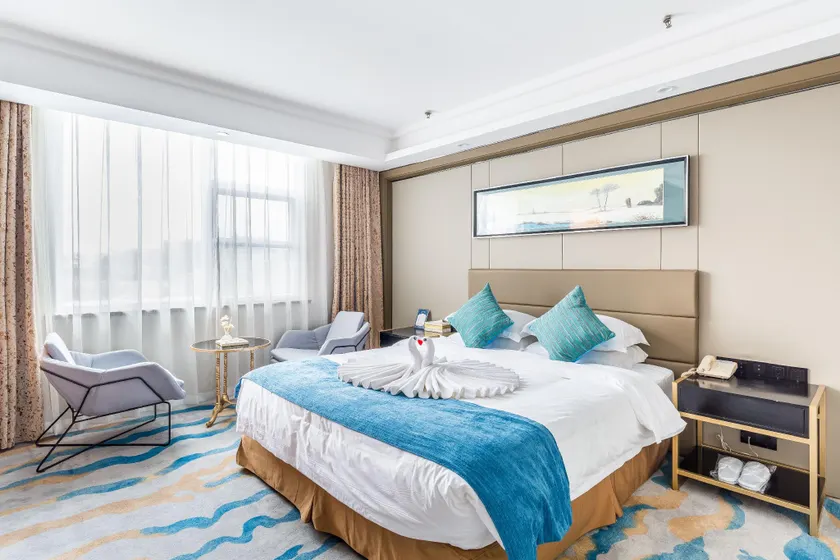 Yi Hotel - Image 1