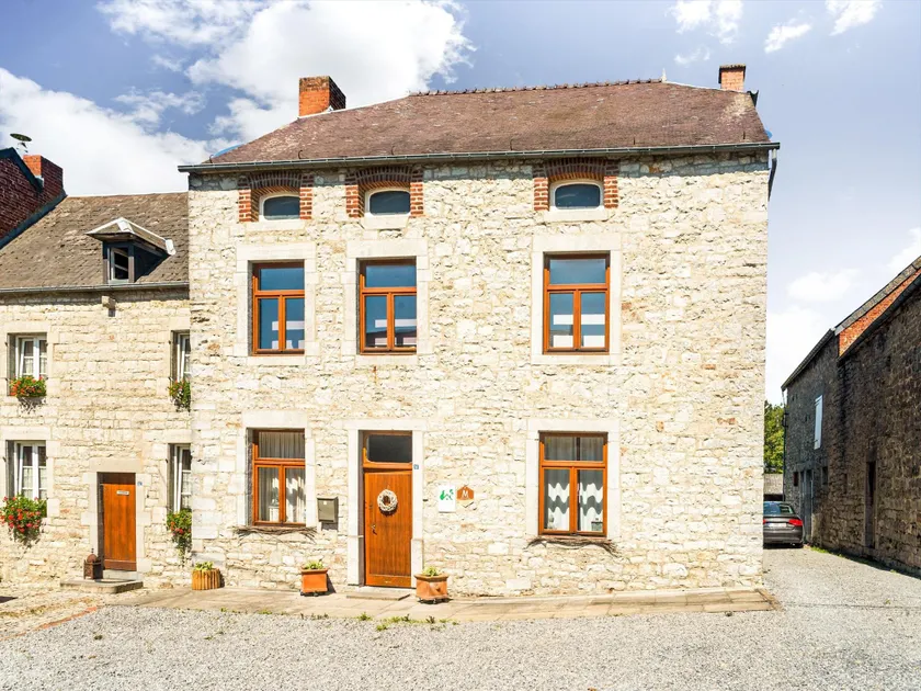 Plush Holiday Home in Matagne-La-Petite with Private Garden - Image 1