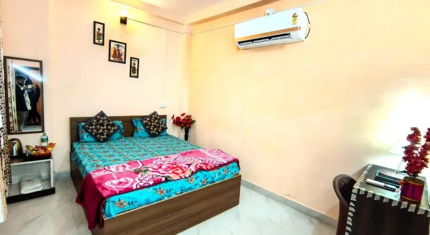 Shivashray Hotel Inn - Image 1