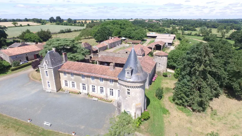 Manoir de Ponsay - Image 1