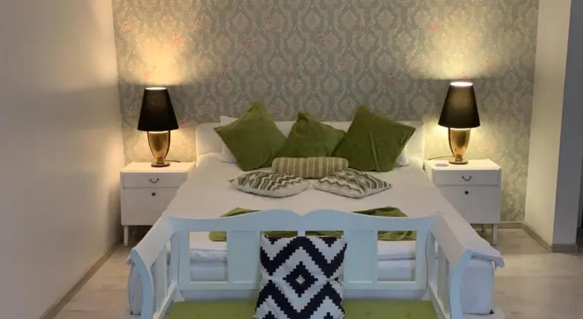 cozy apartment in a quiet area - Image 1