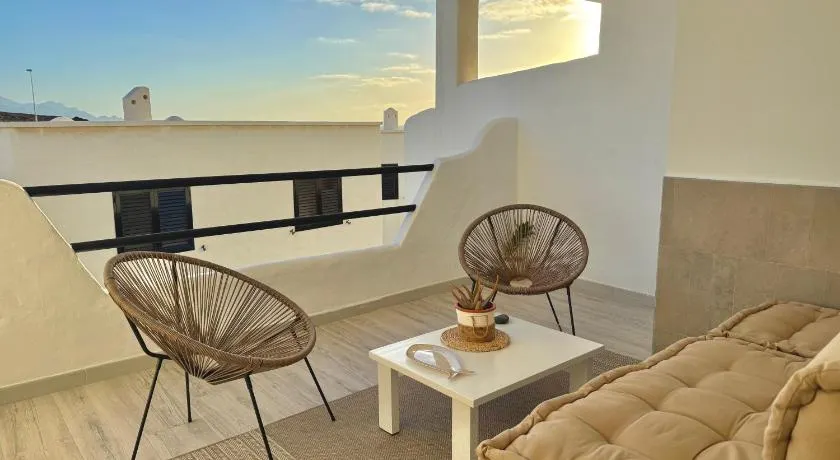 Farito Sunset - Image 1