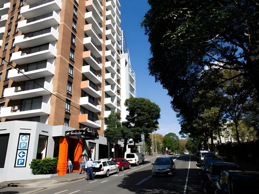 Cambridge Hotel Sydney - Image 1