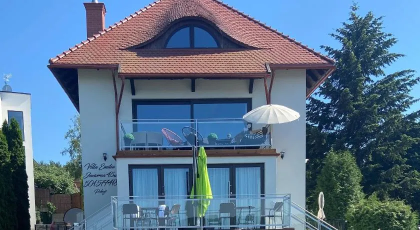 Apartamenty nad jeziorem charzykowskim Villa Emilia - Image 1