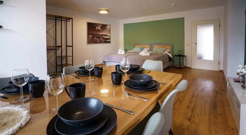 ImmoStay Stuhr - 2 Apartments mit Balkon, Wifi & Homeoffice - Image 1