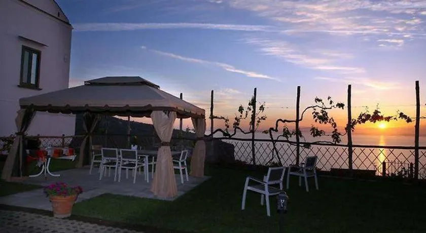 Casa Vacanze Mare Fuori - Image 1