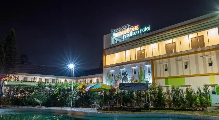 Three Eight Front One Boutique Batu Malang - Image 1