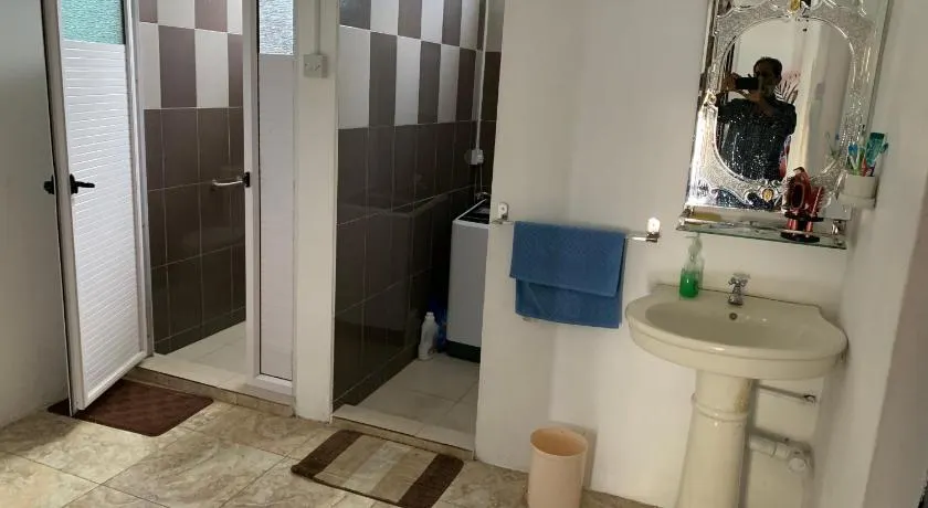 Toofan Villa - Image 1