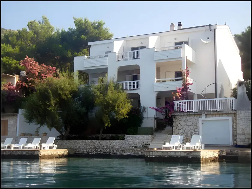 Repic Apartments - Image 1