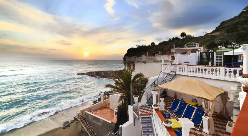Hotel Riva del Sole - Image 1