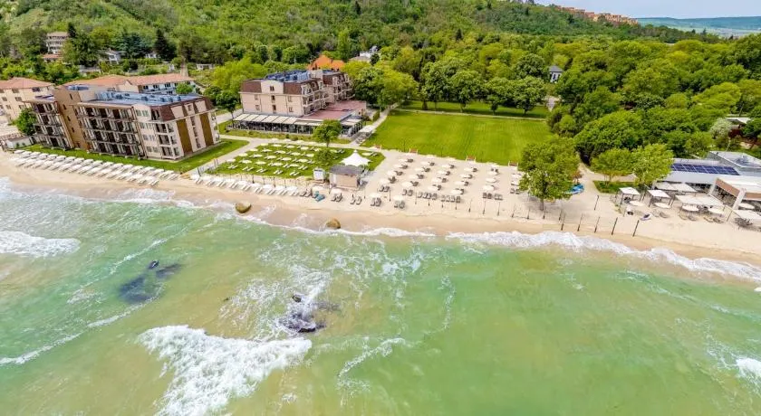 Effect Algara Beach Resort - Ultra All Inclusive and Free Parking - Image 1