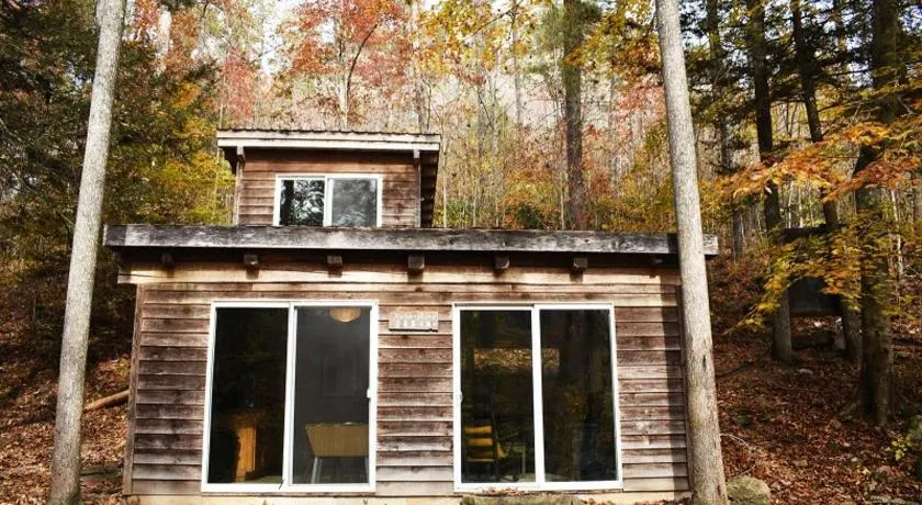 Adventurers Only! Off-the-Grid Retreat in the RRG - Image 1