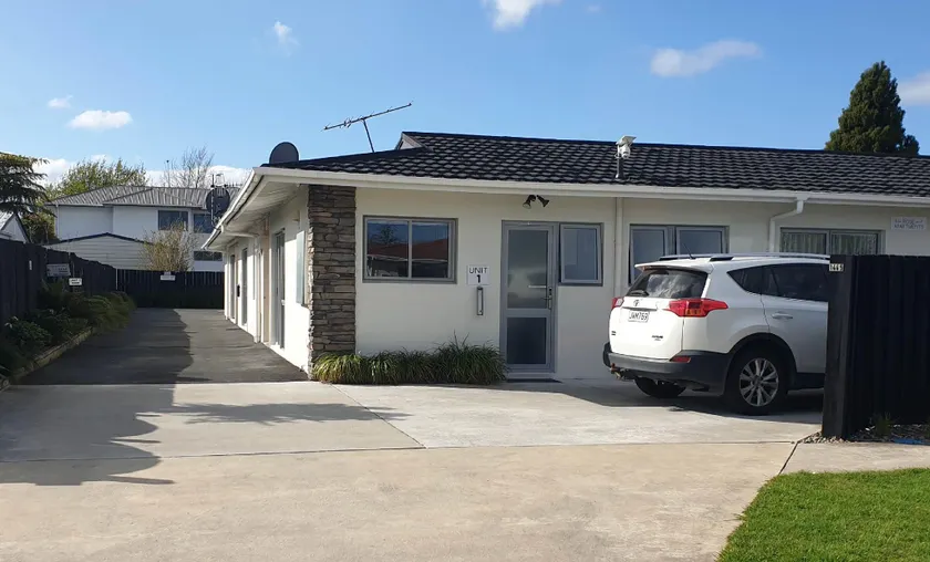 Rose Apartments Unit 3 - Image 1