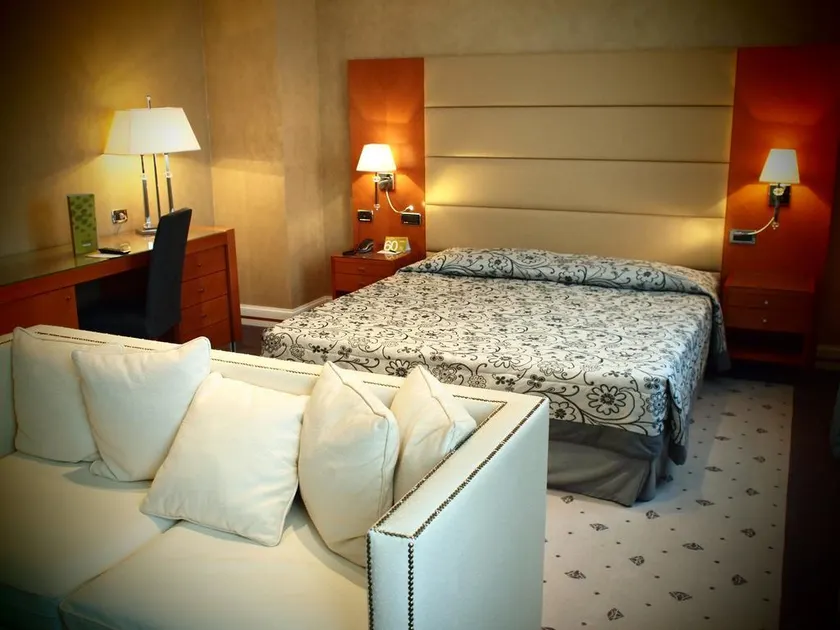 Hotel Perusia - Image 1
