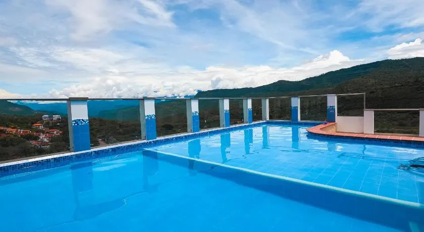 Quedate Apartahotel San Gil Plaza - Image 1