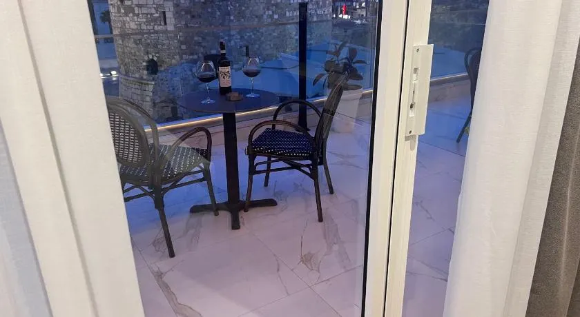 Bizant Boutique Hotel & Coffee Bar - Image 1
