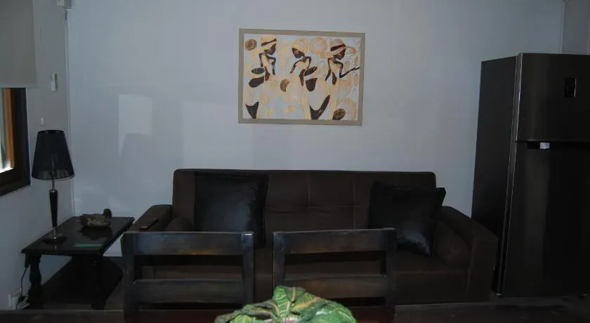 Cosmo Mendoza Suites - Image 1