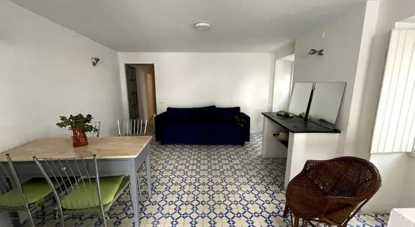 Puskin Suite - Image 1