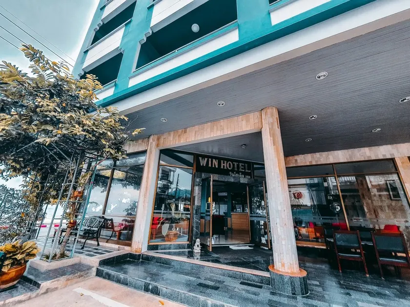 Win Hotel - Image 1