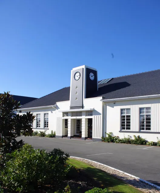 Wigram Hotel - Image 1