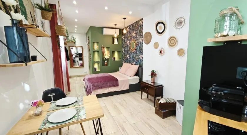 Studio de charme climatisé Gare Riquier - Image 1