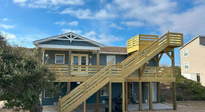 Outer Banks Haven New Kitchen and New Outdoor Areas - Image 1