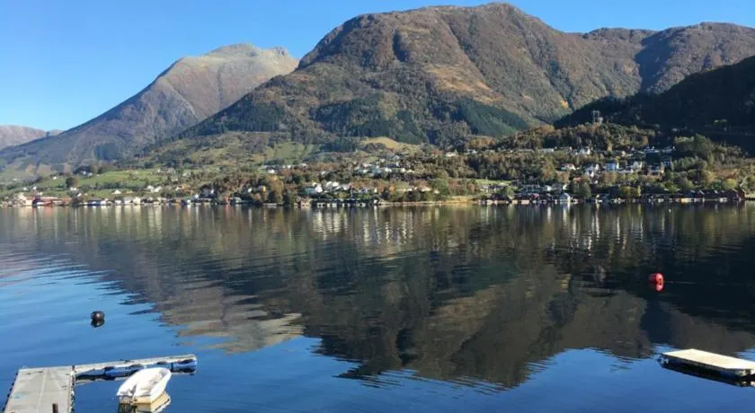 Fjord Apartments - Image 1