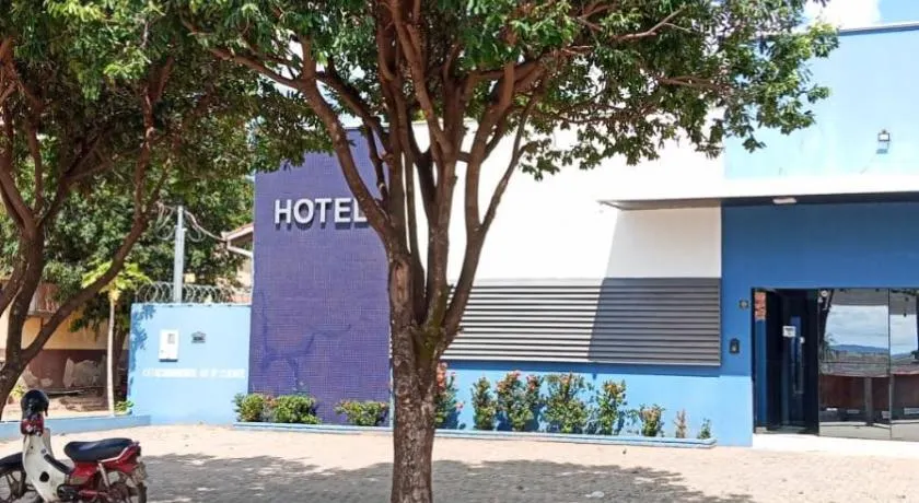 Hotel Canedo - Image 1