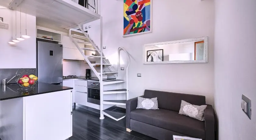 Studio avec terrasse | Vue sur l'eau - Image 1