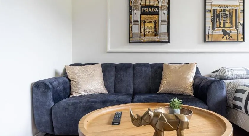 Geneva Premium Suite - 2 Pers - Image 1