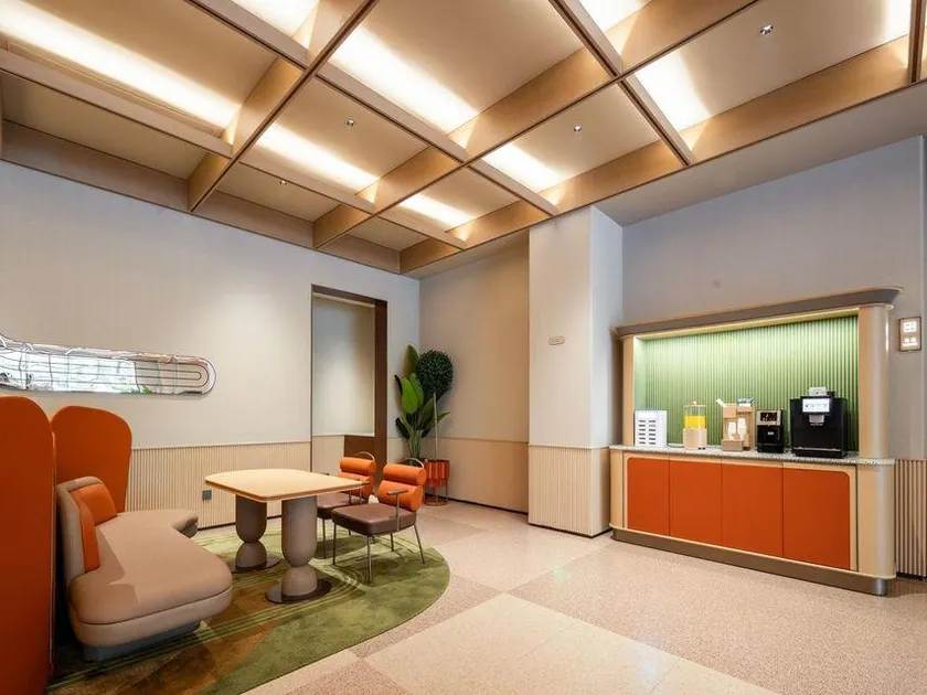 Orange Hotel (Yueyang Avenue) - Image 1