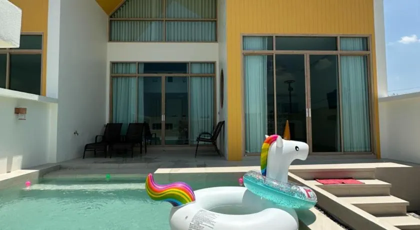 Rimna Pool Villa - Image 1