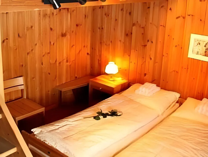 Berghaus Nagens-- Nur mit der Gondelbahn Erreichbar - Image 1